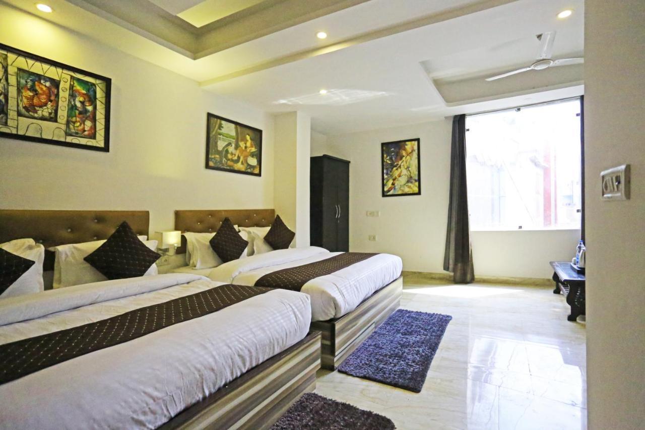 Hotel The Best Near Delhi Airport Nova Deli Exterior foto